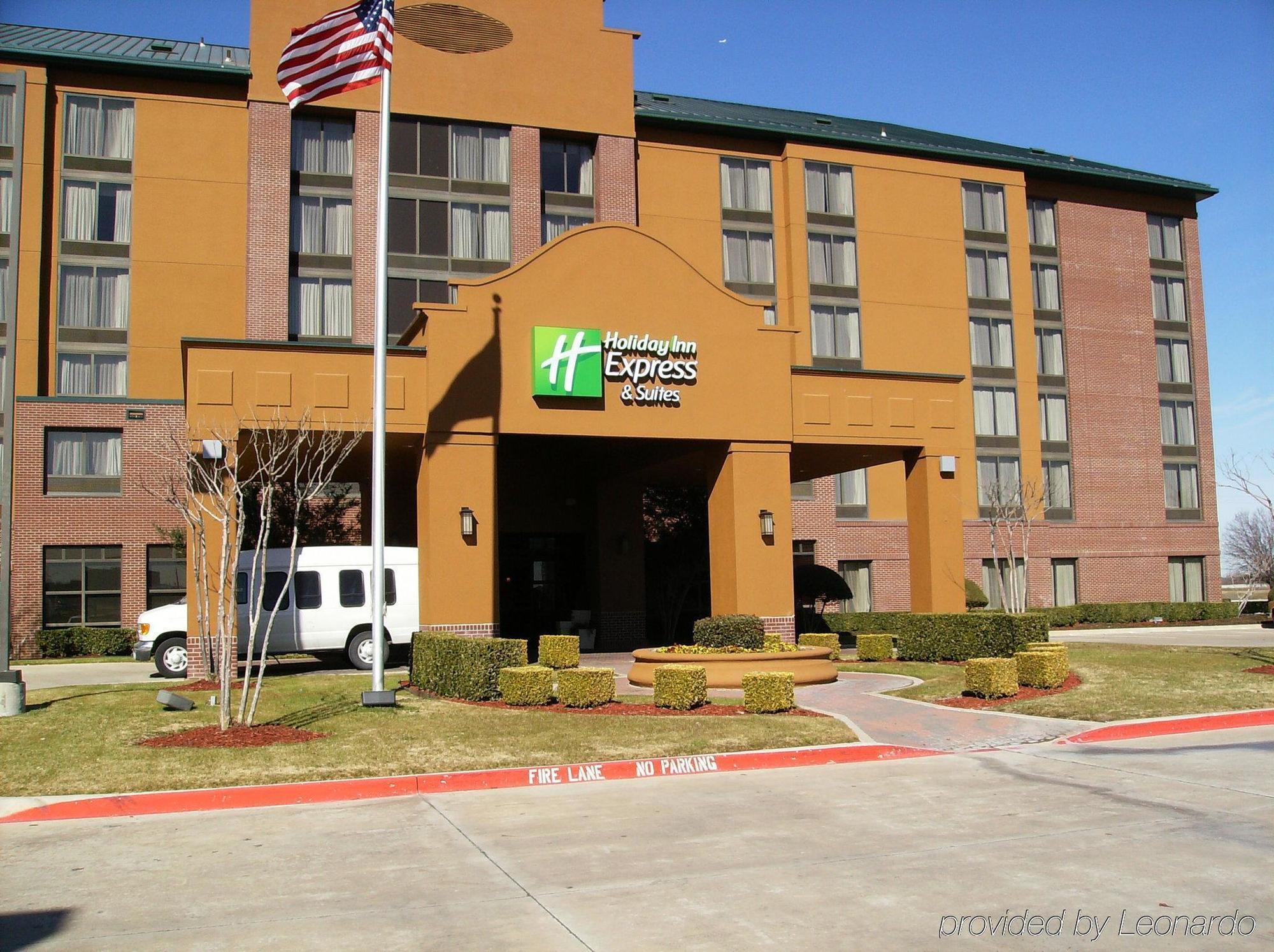 Holiday Inn Express & Suites Irving Conv Ctr - Las Colinas By Ihg Екстериор снимка
